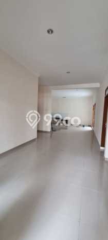 Dijual Hunian Rumah Terawat 3 Kamar di Taman Kopo Indah, Bandung Dijual Hunian Rumah Terawat 3 Kamar di Taman Kopo Indah, Bandung