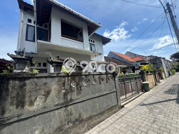 Rumah Modern 3 KT di Kesiman Denpasar Semi Furnished Rumah Modern 3 KT di Kesiman Denpasar Semi Furnished