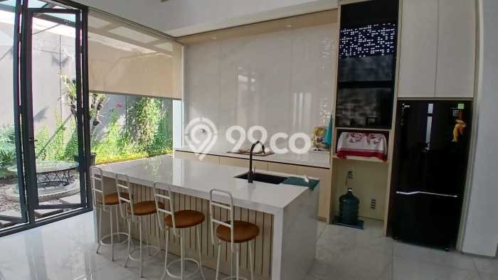 Best Deal Hunian Mewah Ideal dan Luas di Coblong, Bandung Best Deal Hunian Mewah Ideal dan Luas di Coblong, Bandung