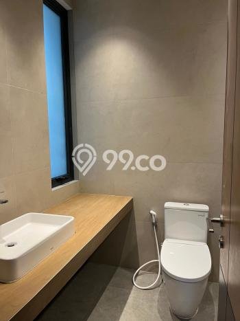 Ready to Use! Luxury House LT 381m2 Desain Elegan di Kota Baru Parahyangan Ready to Use! Luxury House LT 381m2 Desain Elegan di Kota Baru Parahyangan
