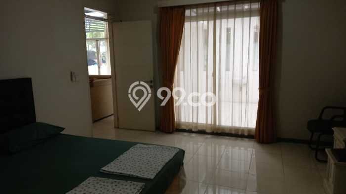Rumah Nyaman dengan 3 Kamar Tidur dan 2 Kamar Mandi di Area Kota Baru Parahyangan, Bandung Rumah Nyaman dengan 3 Kamar Tidur dan 2 Kamar Mandi di Area Kota Baru Parahyangan, Bandung