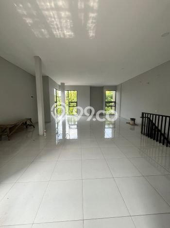 Ruko Dijual di Bandung LT 134m2 & LB 140m2 Lokasi Terbaik! Ruko Dijual di Bandung LT 134m2 & LB 140m2 Lokasi Terbaik!