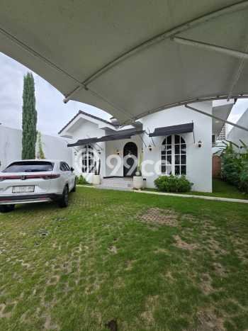 Bisa KPR! Rumah , Bandung, Luas 620m2m² LB 250m2m² Bisa KPR! Rumah , Bandung, Luas 620m2m² LB 250m2m²