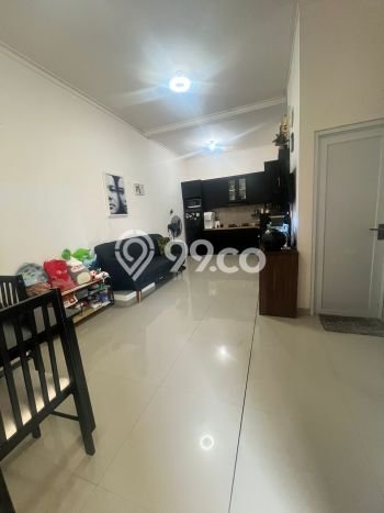Rumah Luas Asri 3 KT Siap Huni di Sariwangi Bandung Rumah Luas Asri 3 KT Siap Huni di Sariwangi Bandung
