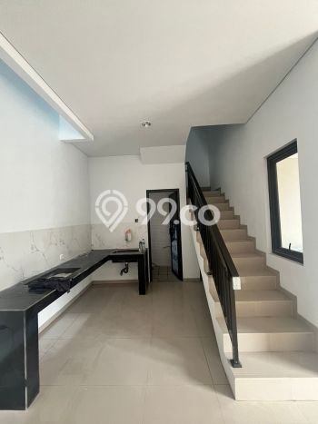 Rumah Luas Asri 3 KT Siap Pakai di Sariwangi Bandung Rumah Luas Asri 3 KT Siap Pakai di Sariwangi Bandung