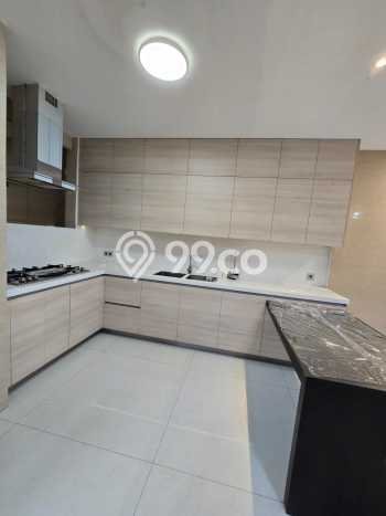 Ruko For Rent Kawasan Setra Sari, Luas 238m², Kawasan Premium, Siap Operasi Ruko For Rent Kawasan Setra Sari, Luas 238m², Kawasan Premium, Siap Operasi