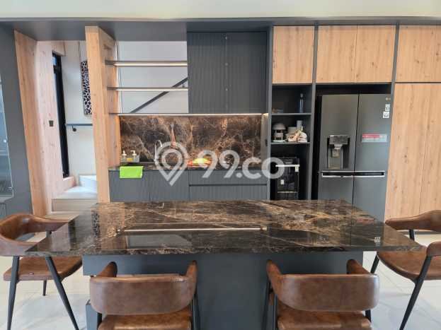 Rumah Elit Modern Tanpa Renovasi di Kota Baru Parahyangan Bandung Rumah Elit Modern Tanpa Renovasi di Kota Baru Parahyangan Bandung