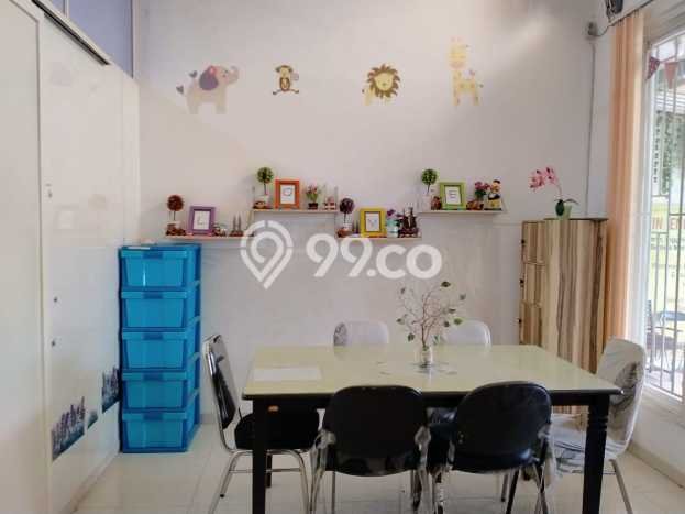 Lokasi strategis! Rumah siap pakai disewakan di Rungkut LB 150m2 Lokasi strategis! Rumah siap pakai disewakan di Rungkut LB 150m2