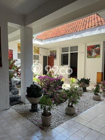 Rumah Mewah Siap Huni LT 881m2 di Tambaksari, Surabaya Rumah Mewah Siap Huni LT 881m2 di Tambaksari, Surabaya