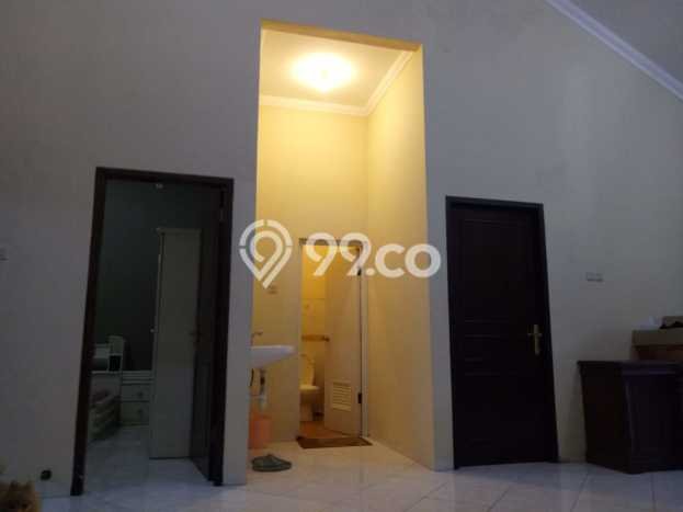 SPECIAL OFFER! Rumah di Sambikerep, 2 KT, Area Strategis, Luas 120m² Bangunan 100m² SPECIAL OFFER! Rumah di Sambikerep, 2 KT, Area Strategis, Luas 120m² Bangunan 100m²