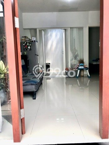Rumah Strategis Modern Lb 80m2 di Wiyung, Surabaya Rumah Strategis Modern Lb 80m2 di Wiyung, Surabaya
