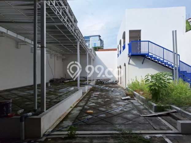 Unit Komersial Tersedia di Raya Darmo Spesifikasi LB 600m2 Unit Komersial Tersedia di Raya Darmo Spesifikasi LB 600m2