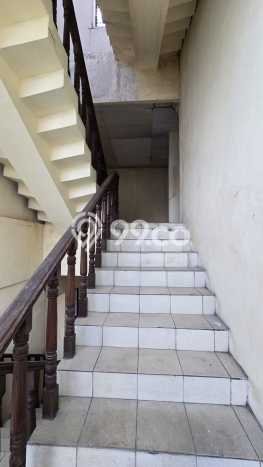 Disewakan Kantor di Kawasan Ramai Cawang Luas 1500m2 Disewakan Kantor di Kawasan Ramai Cawang Luas 1500m2
