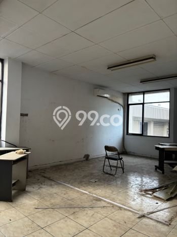 Disewakan Kantor di Kawasan Ramai Cawang Luas 1500m2 Disewakan Kantor di Kawasan Ramai Cawang Luas 1500m2