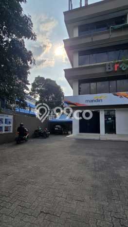 Disewakan Kantor di Kawasan Ramai Cawang Luas 1500m2 Disewakan Kantor di Kawasan Ramai Cawang Luas 1500m2