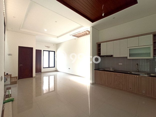 Hunian Mewah LB 140m2 Siap Huni Desain Elegan di Rawamangun, Jakarta Timur Hunian Mewah LB 140m2 Siap Huni Desain Elegan di Rawamangun, Jakarta Timur
