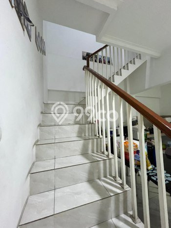 Rumah Minimalis 4 Kamar LT 100m2 di Jati Mekar Rumah Minimalis 4 Kamar LT 100m2 di Jati Mekar