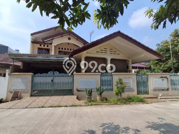 Jual Rumah Mewah Megah Dengan View Cantik di Pondok Gede, Bekasi Jual Rumah Mewah Megah Dengan View Cantik di Pondok Gede, Bekasi