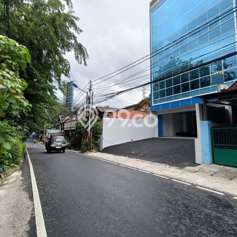 Unit Ruko Dijual di Jakarta Timur LT 209m2 & LB 600m2 Unit Ruko Dijual di Jakarta Timur LT 209m2 & LB 600m2