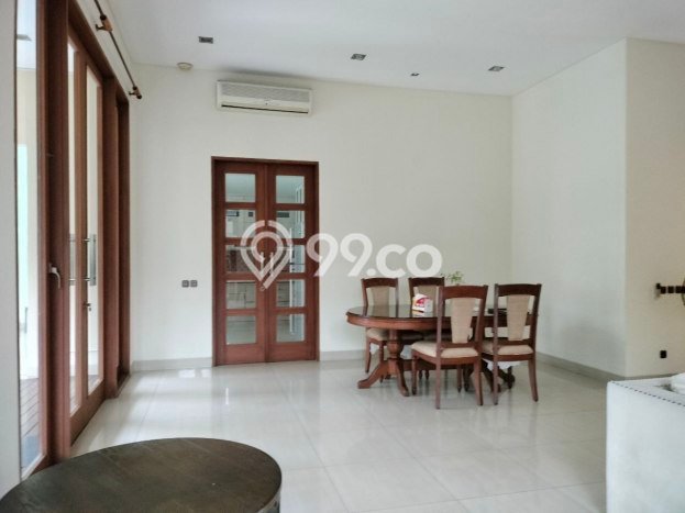 Hunian Mewah LB 500m2 Siap Huni Desain Elegan di Kemang, Jakarta Selatan Hunian Mewah LB 500m2 Siap Huni Desain Elegan di Kemang, Jakarta Selatan