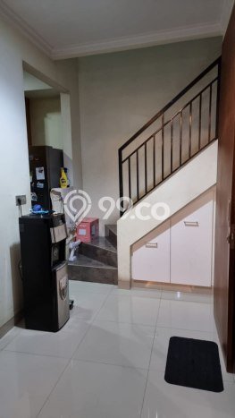 Jual Rumah Favorit Siap Huni LB 250m2 di Jagakarsa, Jakarta Selatan Jual Rumah Favorit Siap Huni LB 250m2 di Jagakarsa, Jakarta Selatan