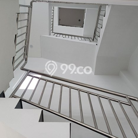 Unit Ruko Dijual di Jakarta Timur LT 209m2 & LB 600m2 Unit Ruko Dijual di Jakarta Timur LT 209m2 & LB 600m2