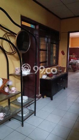 Rumah Modern Cantik 3 KT Bisa Langsung Pindah di Senen Rumah Modern Cantik 3 KT Bisa Langsung Pindah di Senen