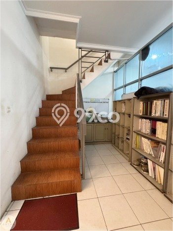 Ruko Dijual di Bandung LT 121m2 & LB 165m2 Lokasi Terbaik! Ruko Dijual di Bandung LT 121m2 & LB 165m2 Lokasi Terbaik!