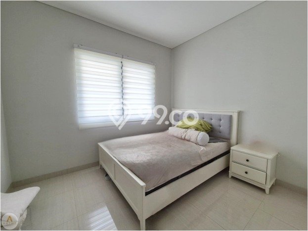 Rumah lokasi , Bandung, LT 228m2m² Bangunan 252m2m² Rumah lokasi , Bandung, LT 228m2m² Bangunan 252m2m²
