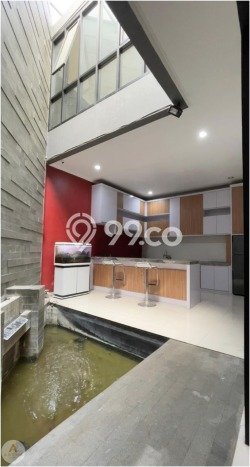 Rumah di , Bandung, LT 420m2m² LB 300m2m² Rumah di , Bandung, LT 420m2m² LB 300m2m²