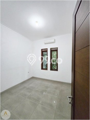 Rumah LT 180m2m² Konsep Modern di Batununggal, Dekat Fasilitas Umum, Bandung Rumah LT 180m2m² Konsep Modern di Batununggal, Dekat Fasilitas Umum, Bandung