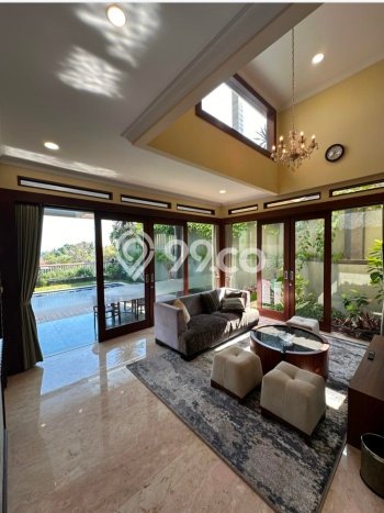 Rumah Dengan Harga Terbaik LT 351m2m² Akses Dekat di Jantung Kota , Bandung Rumah Dengan Harga Terbaik LT 351m2m² Akses Dekat di Jantung Kota , Bandung