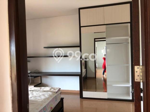 Sewa Rumah Murah di Kota Baru Parahyangan Bandung Punya 4 Kamar Tidur Sewa Rumah Murah di Kota Baru Parahyangan Bandung Punya 4 Kamar Tidur