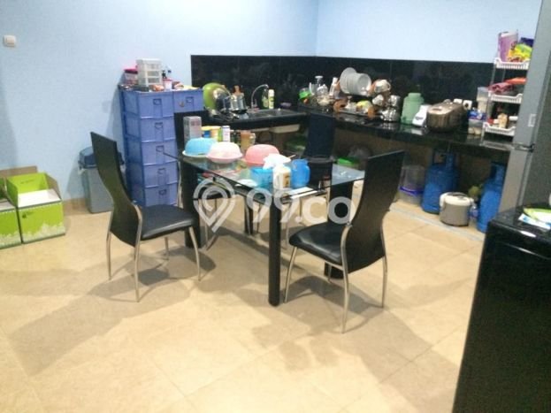 Untuk Dijual! Ruko di Garuda Bandung LT 147m2 / LB 200m2 Kawasan Strategis Untuk Dijual! Ruko di Garuda Bandung LT 147m2 / LB 200m2 Kawasan Strategis