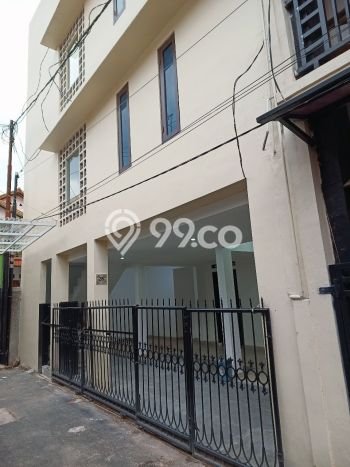Dijual Kost di Antapani, Bandung, 19 KT, 19 KM, Luas 333m2 Dijual Kost di Antapani, Bandung, 19 KT, 19 KM, Luas 333m2