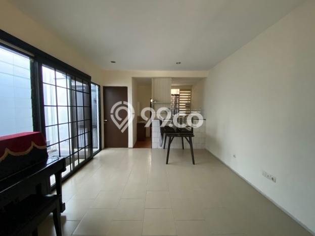 Jual Rumah Eksklusif 2 KT di Kopo Permai, Bandung Jual Rumah Eksklusif 2 KT di Kopo Permai, Bandung