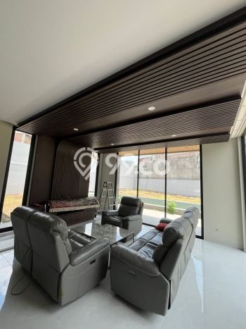 Rumah Elit LB 450m2 Siap Pakai Desain Elegan di Setiabudi, Bandung Rumah Elit LB 450m2 Siap Pakai Desain Elegan di Setiabudi, Bandung