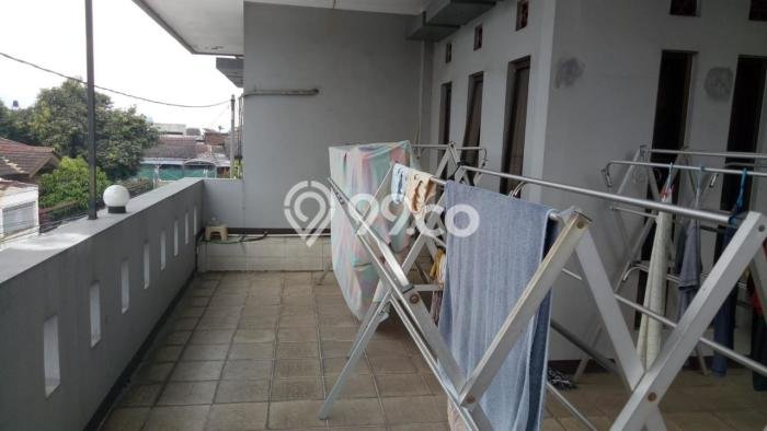 Rumah Elit Modern Tanpa Renovasi di Taman Kopo Indah Bandung Rumah Elit Modern Tanpa Renovasi di Taman Kopo Indah Bandung