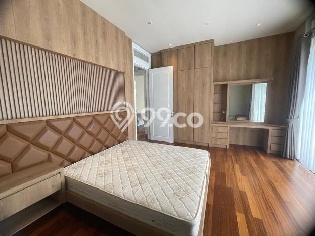 Rumah Bagus Disewakan di Kota Baru Parahyangan, Bandung LT 550m2, LB 600m2 Rumah Bagus Disewakan di Kota Baru Parahyangan, Bandung LT 550m2, LB 600m2