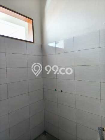 Rumah Luas Asri 2 KT Siap Huni di Taman Holis Indah Bandung Rumah Luas Asri 2 KT Siap Huni di Taman Holis Indah Bandung