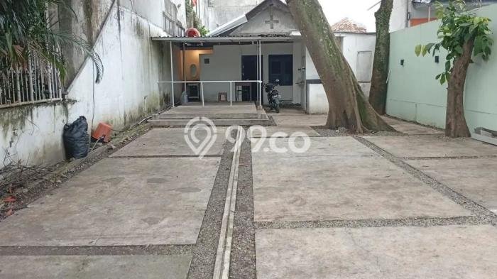 For Sale! Luxury House LT 227m2 Desain Elegan di Riau For Sale! Luxury House LT 227m2 Desain Elegan di Riau