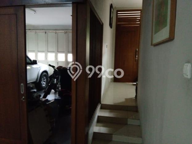 Siap Huni Hunian Elit 5 Kamar di Astanaanyar Dekat ke Mana Pun Siap Huni Hunian Elit 5 Kamar di Astanaanyar Dekat ke Mana Pun