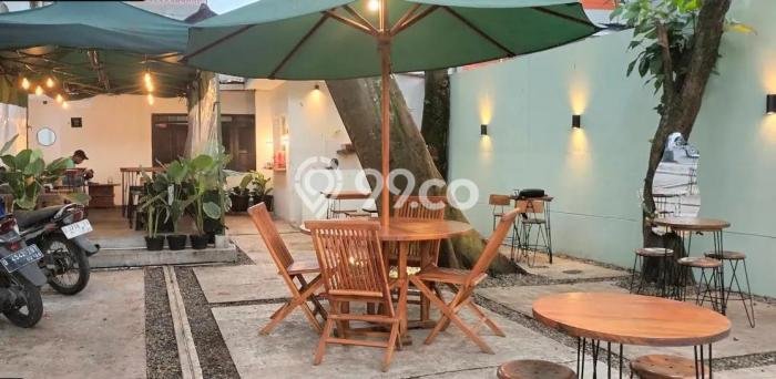For Sale! Luxury House LT 227m2 Desain Elegan di Riau For Sale! Luxury House LT 227m2 Desain Elegan di Riau