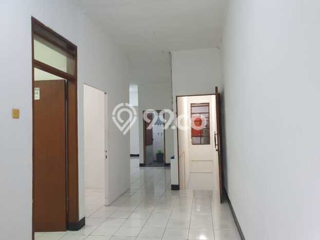 FOR RENT! Ruko di Taman Kopo Indah Cocok untuk Bisnis 180m2 FOR RENT! Ruko di Taman Kopo Indah Cocok untuk Bisnis 180m2