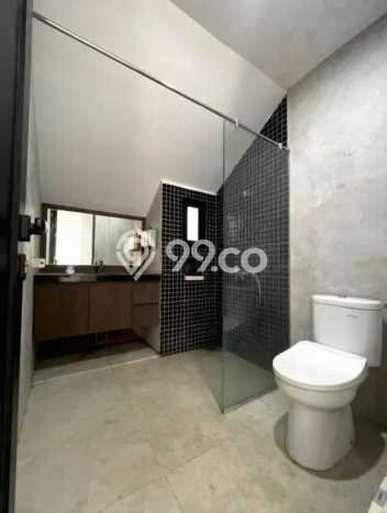 Ready to Use! Premium House LT 297m2 Desain Elegan di Setiabudi Ready to Use! Premium House LT 297m2 Desain Elegan di Setiabudi