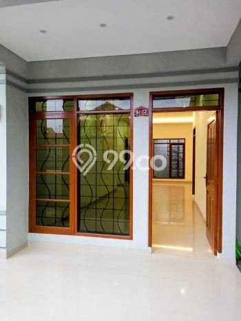 Rumah Luas Asri 3 KT Siap Pakai di Taman Kopo Indah Bandung Rumah Luas Asri 3 KT Siap Pakai di Taman Kopo Indah Bandung
