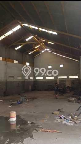 Gudang Premium Kawasan Andir, Luas 430m2m², Jalan Utama, Area Bisnis Aktif Gudang Premium Kawasan Andir, Luas 430m2m², Jalan Utama, Area Bisnis Aktif