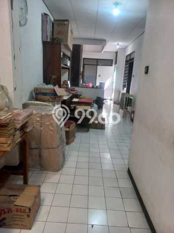 Ruko Dijual di Bandung LT 122m2 & LB 324m2 Lokasi Terbaik! Ruko Dijual di Bandung LT 122m2 & LB 324m2 Lokasi Terbaik!
