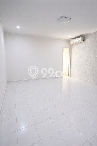 Unit Ruko Dijual di Bandung LT 80m2 & LB 219m2 Unit Ruko Dijual di Bandung LT 80m2 & LB 219m2