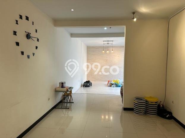 Rumah Modern 3 KT LT 114m2 di Taman Kopo Indah Rumah Modern 3 KT LT 114m2 di Taman Kopo Indah